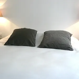 La Cour Du 5eme - D'hotes Frühstückspension